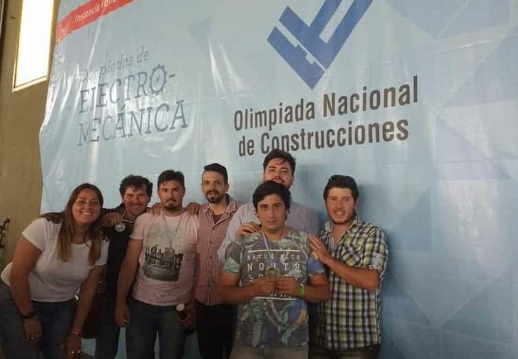 Alumnos de María Grande obtuvieron el segundo puesto en las Olimpiadas Nacionales de Construcciones y Electromecánica