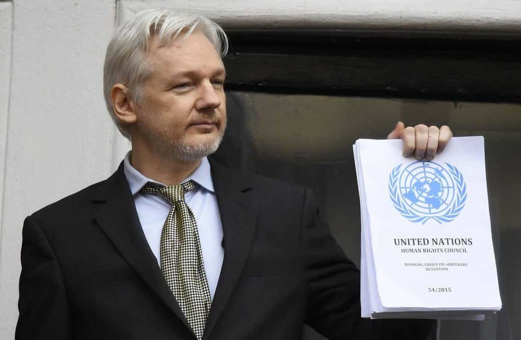 La CIA puede espiar a través de televisores y celulares, según Wikileaks