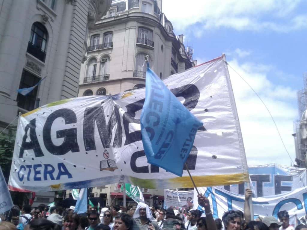 AGMER adhiere al paro nacional dispuesto por CTERA contra la represión