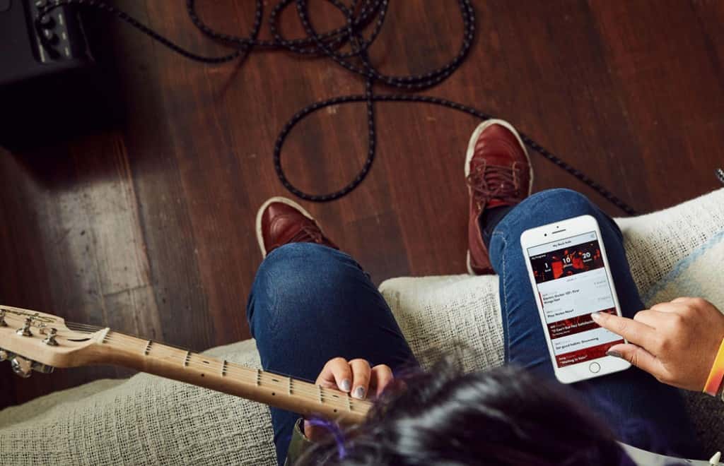 ¡Guitarristas! Fender lanza app con clases gratuitas