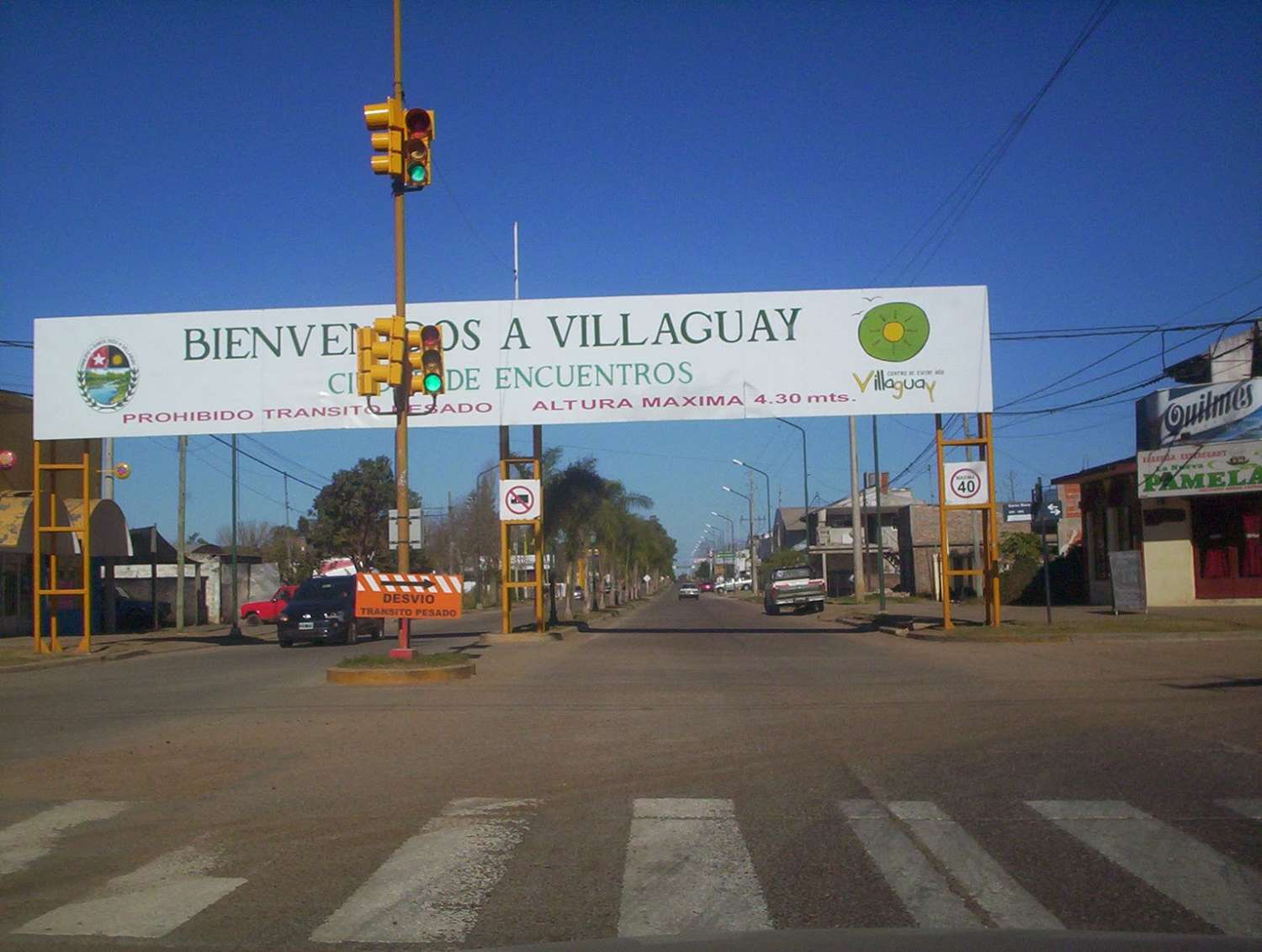 Denuncian que la Policía irrumpió en una escuela de Villaguay por “activismo político”
