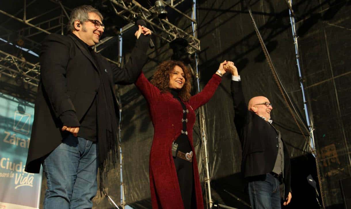 Patricia Sosa, Juan Carlos Baglieto y Lito Vitale  en el cierre de la Fiesta Nacional de la Avicultura