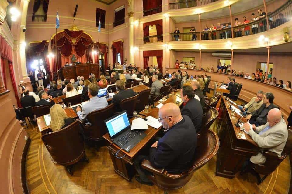 El tema del aborto estuvo presente en la sesión de la Cámara de Diputados