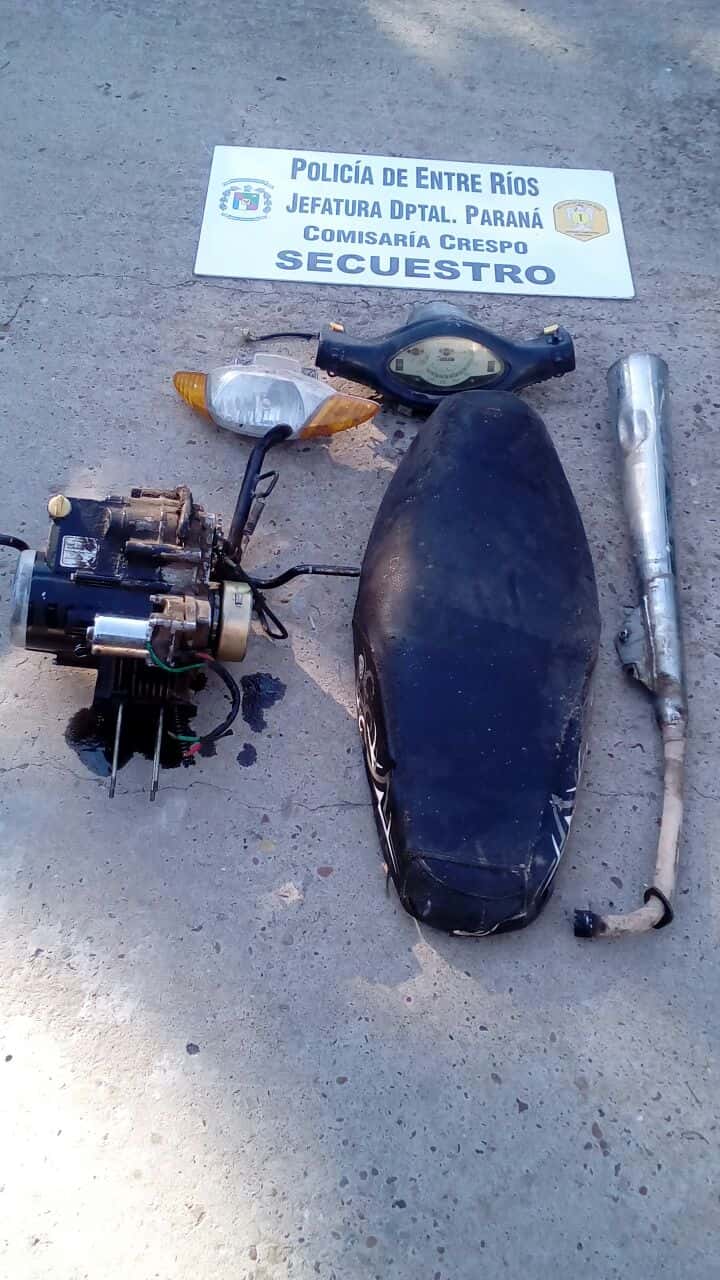 Secuestran partes de una moto que robada en Libertador San Martín