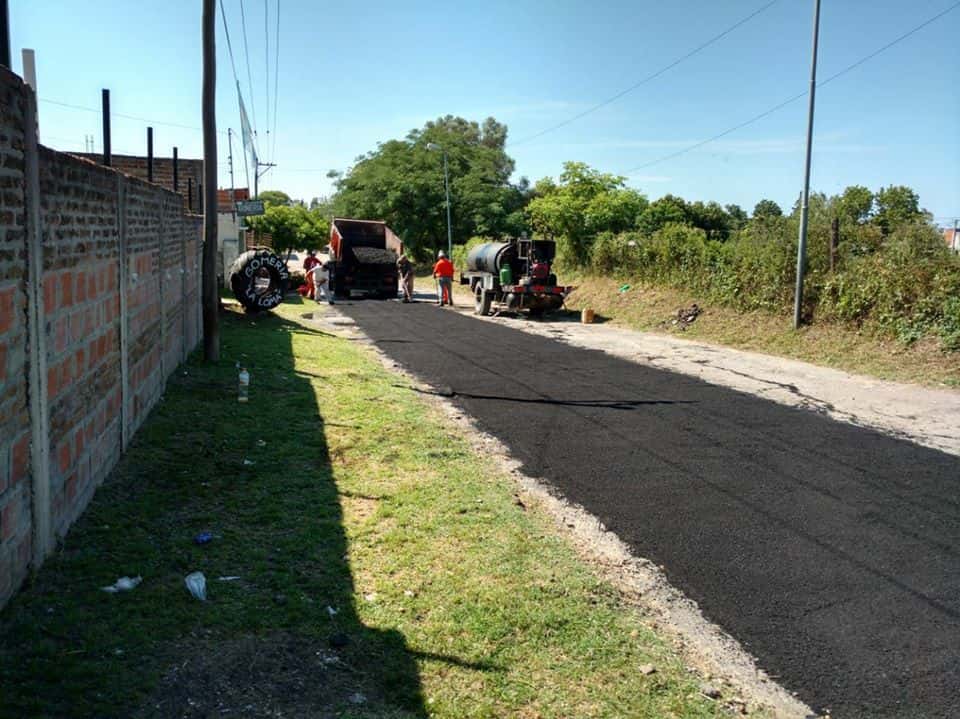 El Ejecutivo municipal anunció el asfaltado de 99 cuadras
