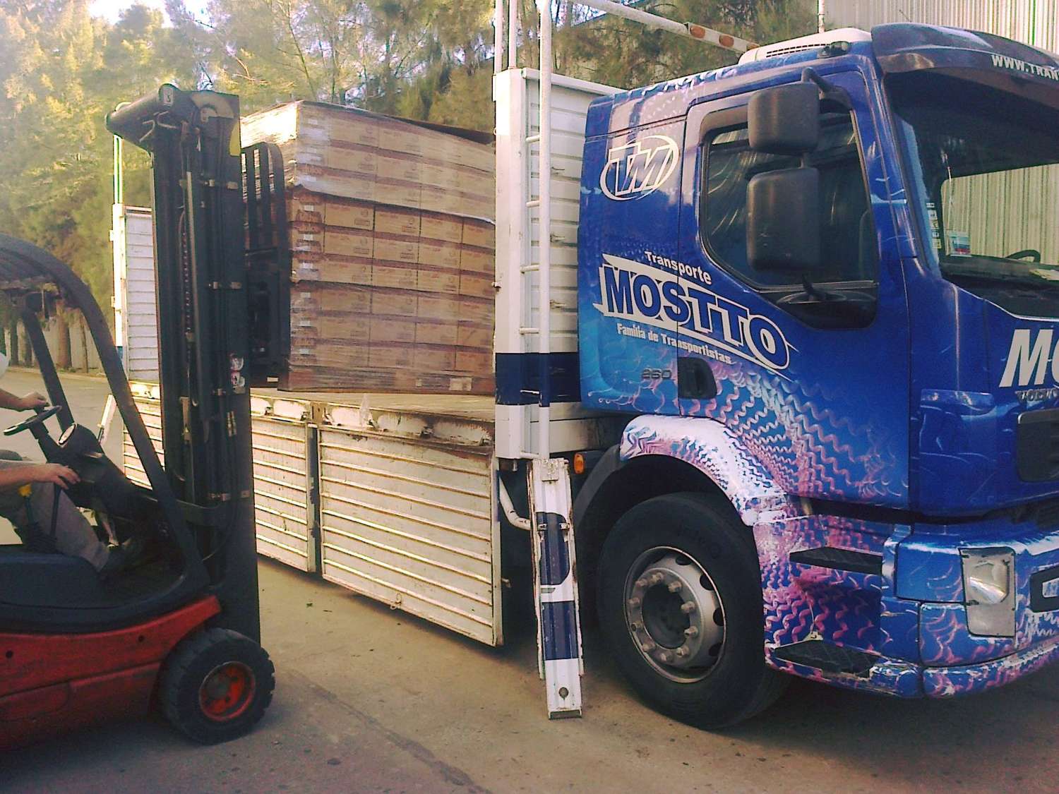 Transporte Mostto abrió las puertas de un nuevo centro de carga