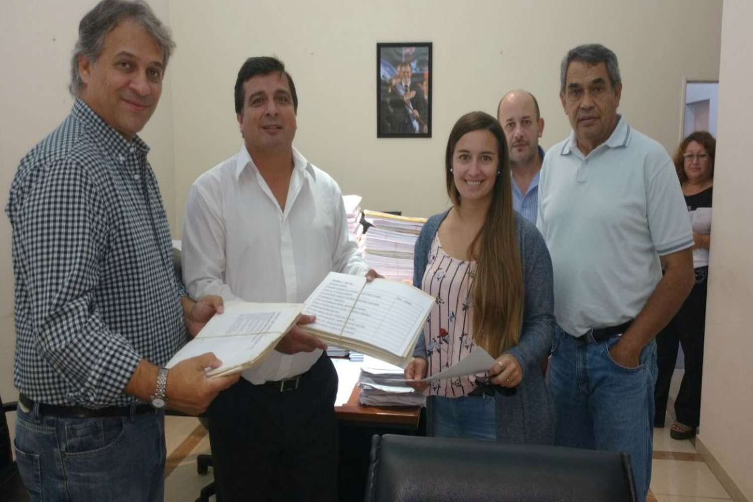 El gobierno provincial entregará más de 150 escrituras de viviendas sociales en Crespo