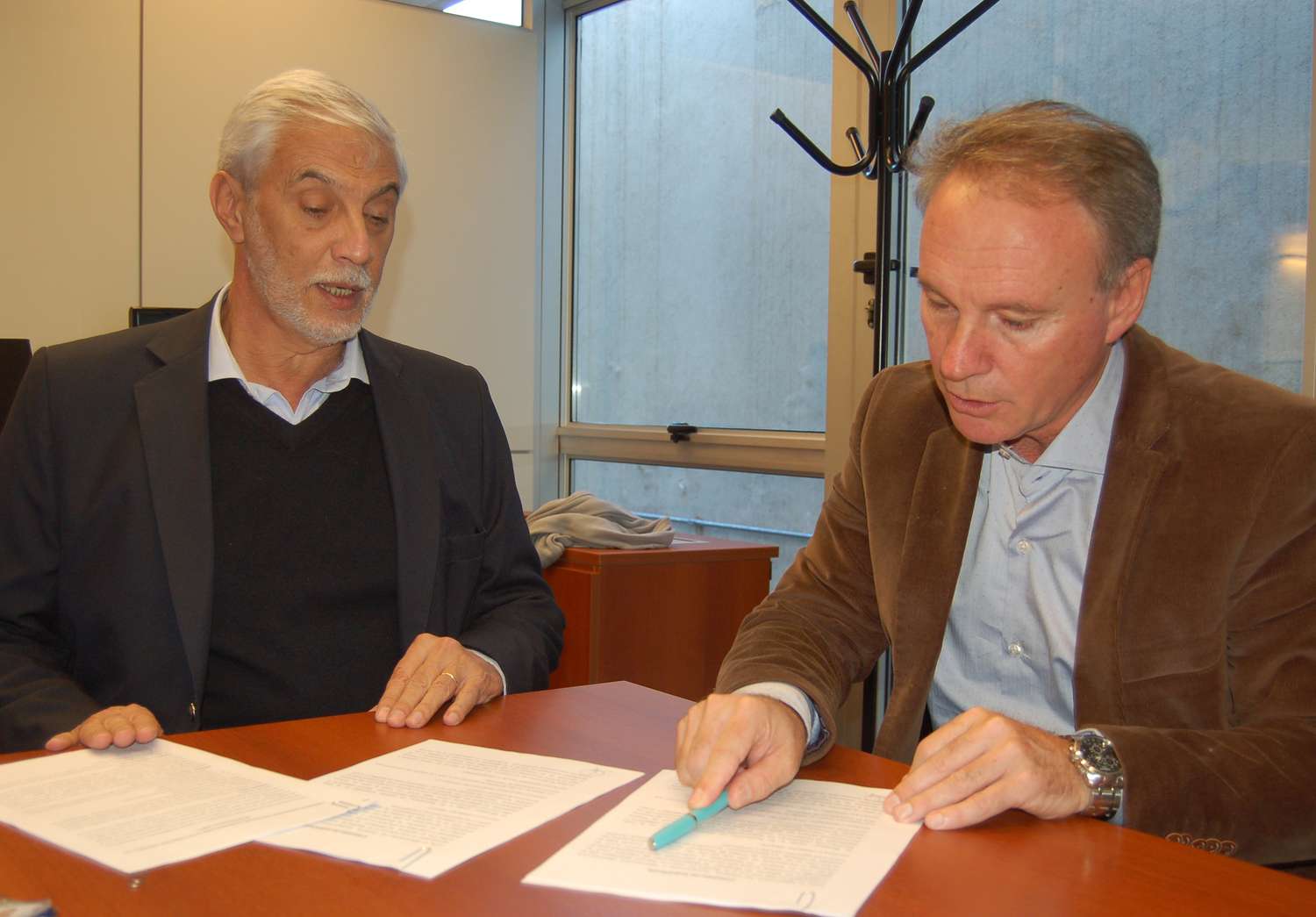 Firmaron el convenio para la construcción de un biodigestor en Crespo