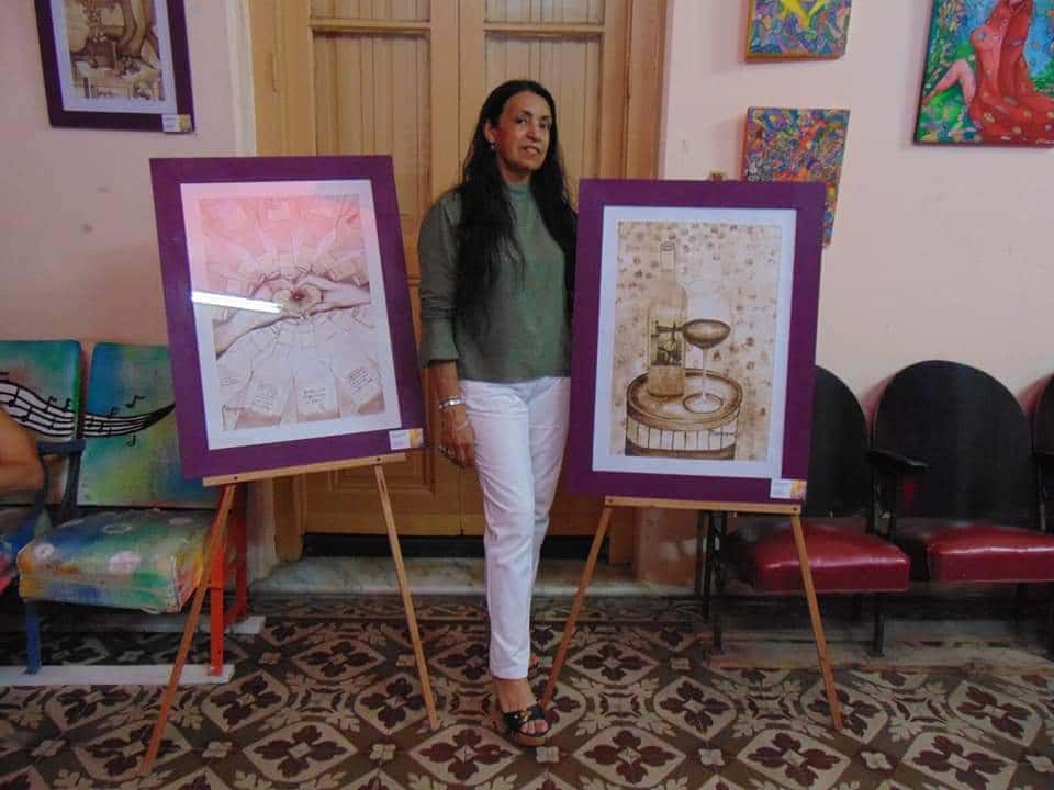 La artista plástica Rosa Núñez expone varias series en la Agrupación Cultural