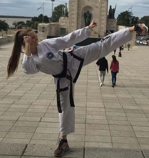 Karen Lell se consagró campeona mundial de Taekwondo
