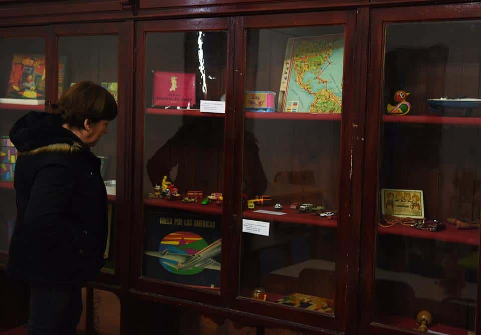 Continúa la muestra de juegos y juguetes antiguos en el museo municipal