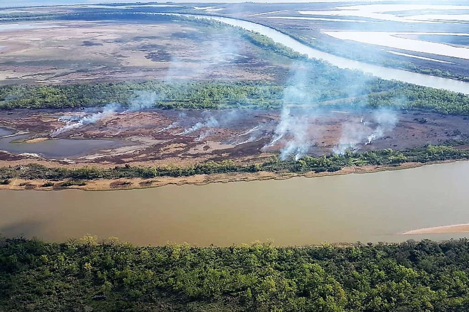 Prohíben realizar quemas en el territorio entrerriano hasta el 28 de febrero