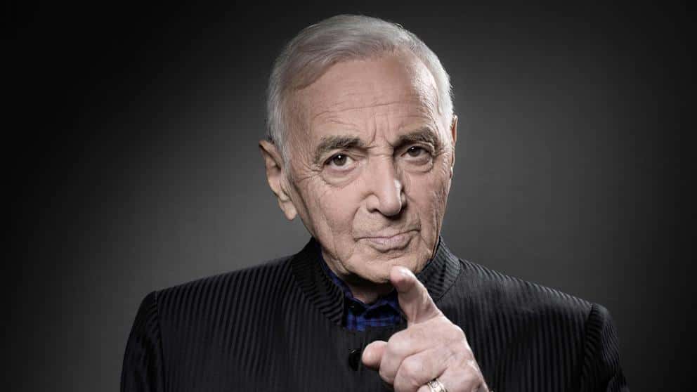 Murió Charles Aznavour, uno de los máximos exponentes de la canción