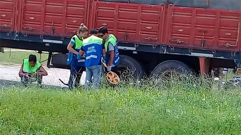 Un joven de 14 años murió al chocar su moto contra un camión en Nogoyá