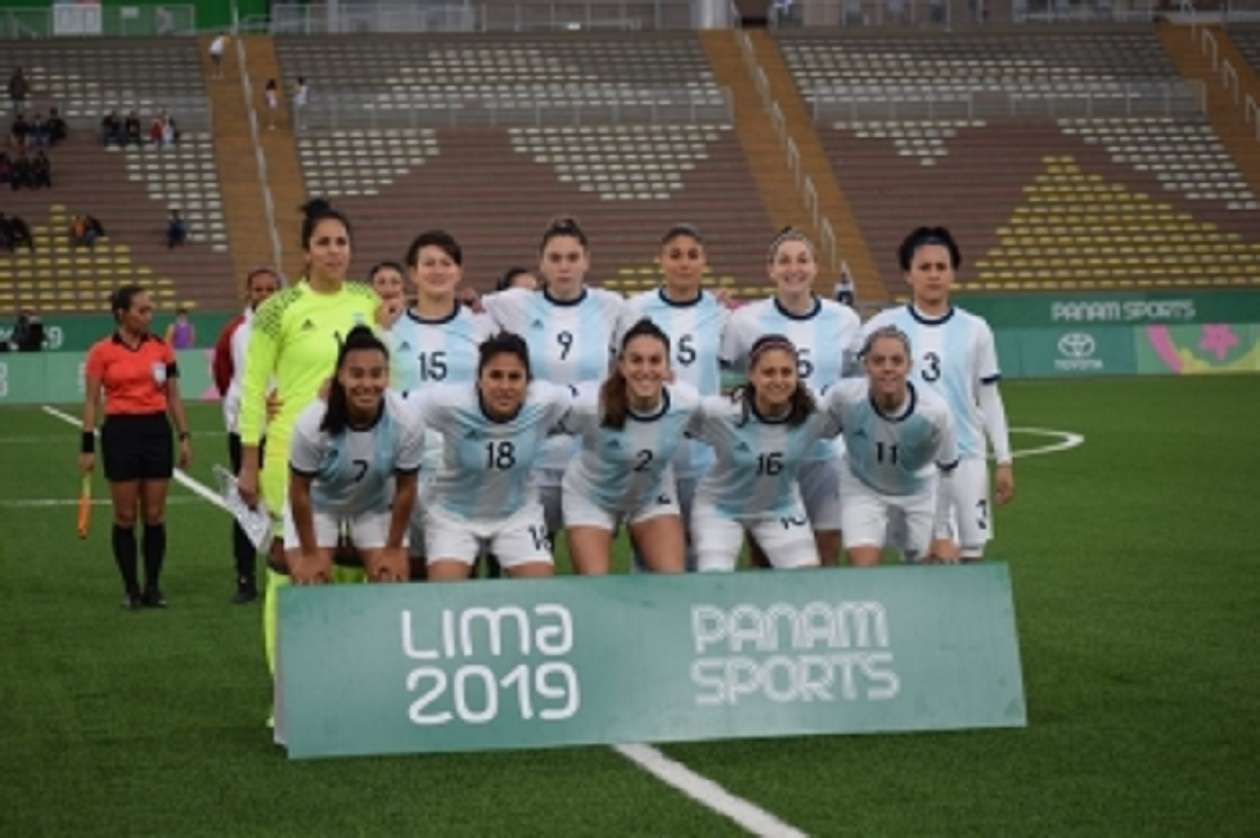 La selección de fútbol femenino se metió en la final de los Juegos Panamericanos