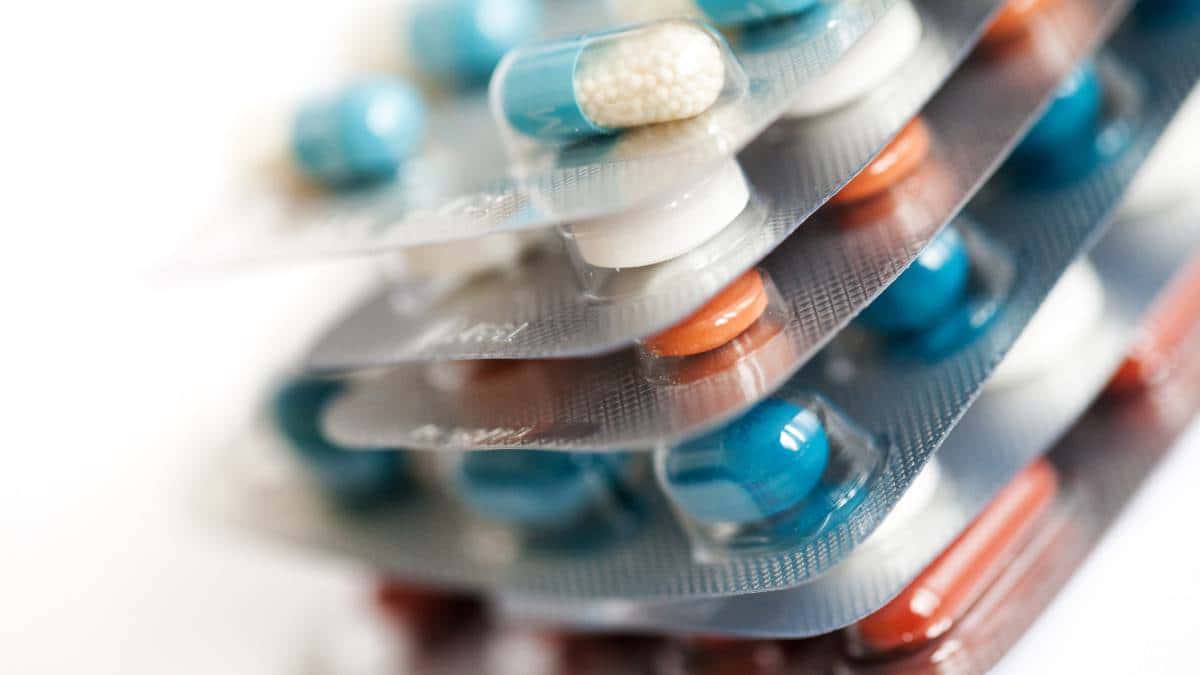 El Gobierno negocia para congelar los precios de los medicamentos