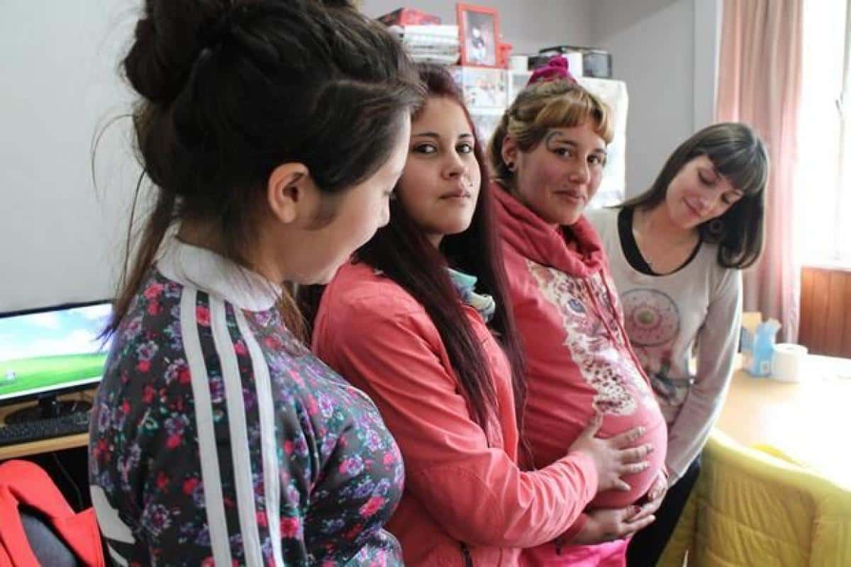 Se realiza en Paraná una jornada para prevenir y actuar ante casos de abusos y embarazos forzados en adolescentes