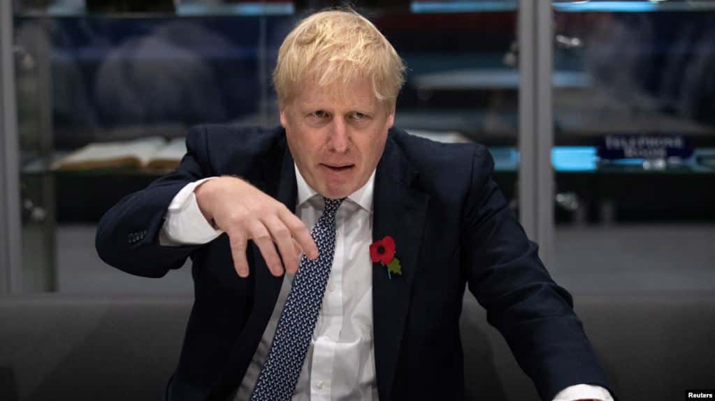 Boris Johnson pide perdón por incumplir su promesa de Brexit