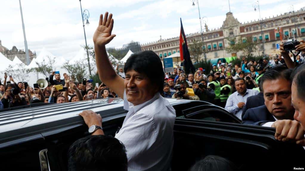 Posturas encontradas en México por el asilo político otorgado a Evo Morales