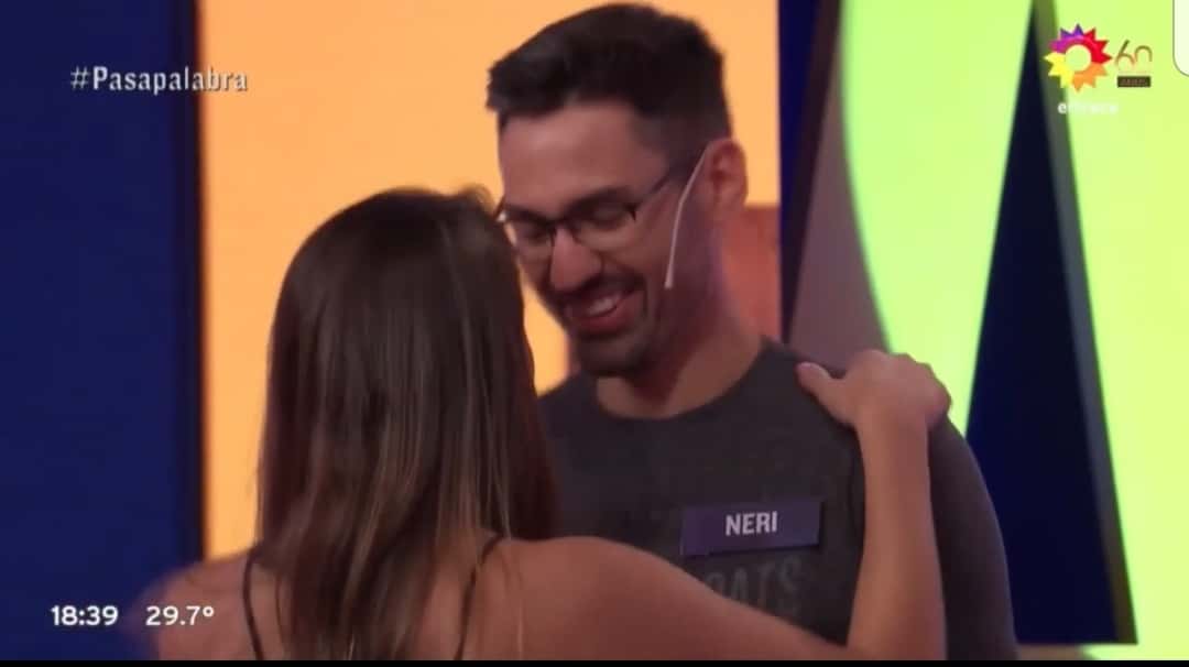 En el programa de Iván de Pineda crespense bailo con su novia brasileña