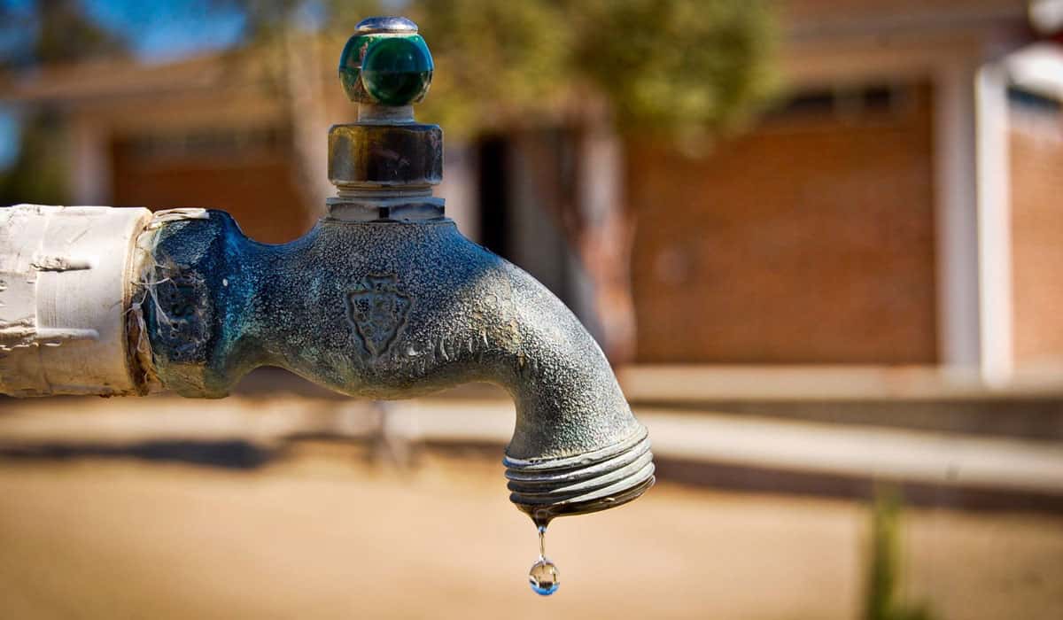 Preocupan los niveles de arsénico en agua potable en los pueblos del interior