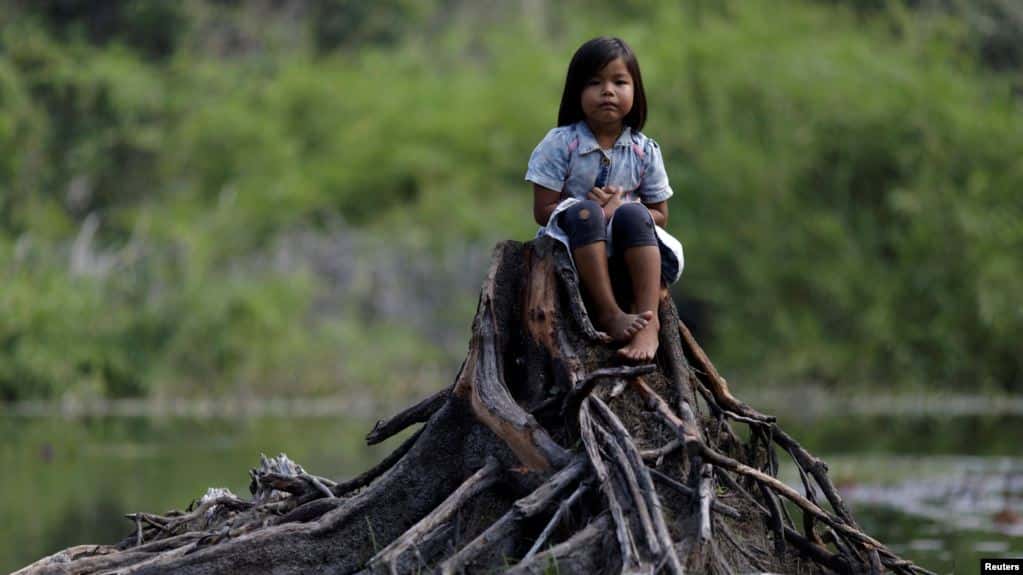 Cineastas indígenas filman para defender el Amazonas