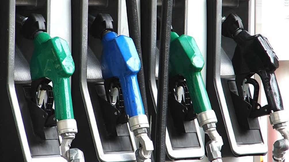 Las ventas de combustibles cayeron 28,4% afectadas por últimos 12 días de aislamiento