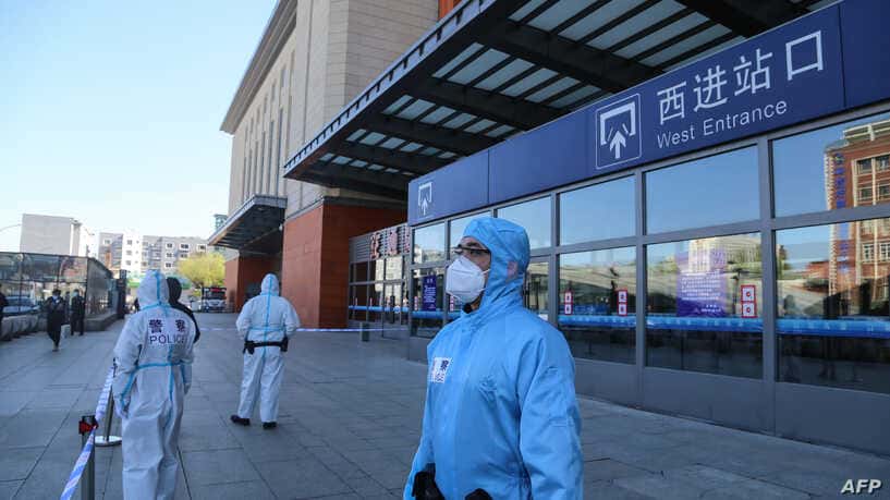 Ciudad china cierra parcialmente por «riesgo mayor» de propagación del coronavirus