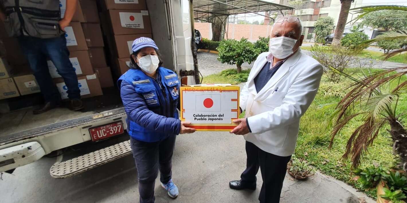 Perú ensaya 12.000 vacunas de China contra el coronavirus, recibe donaciones de la ONU