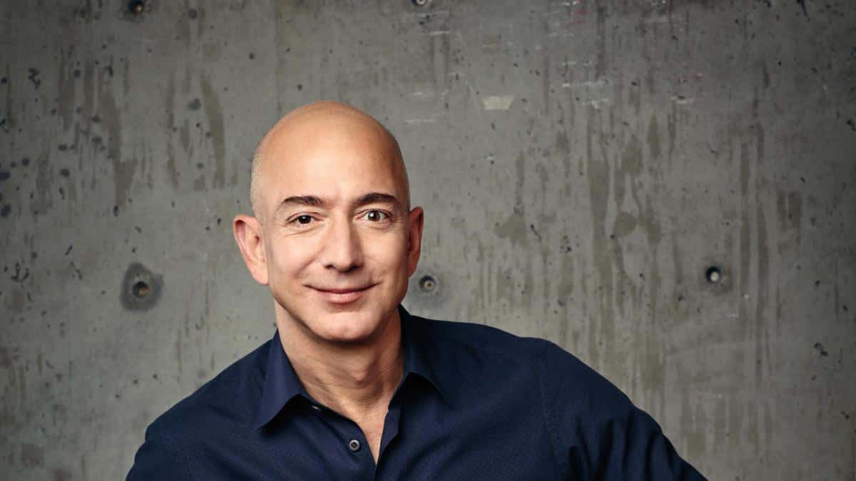Las razones por las que Jeff Bezos considera que escribir bien es imprescindible