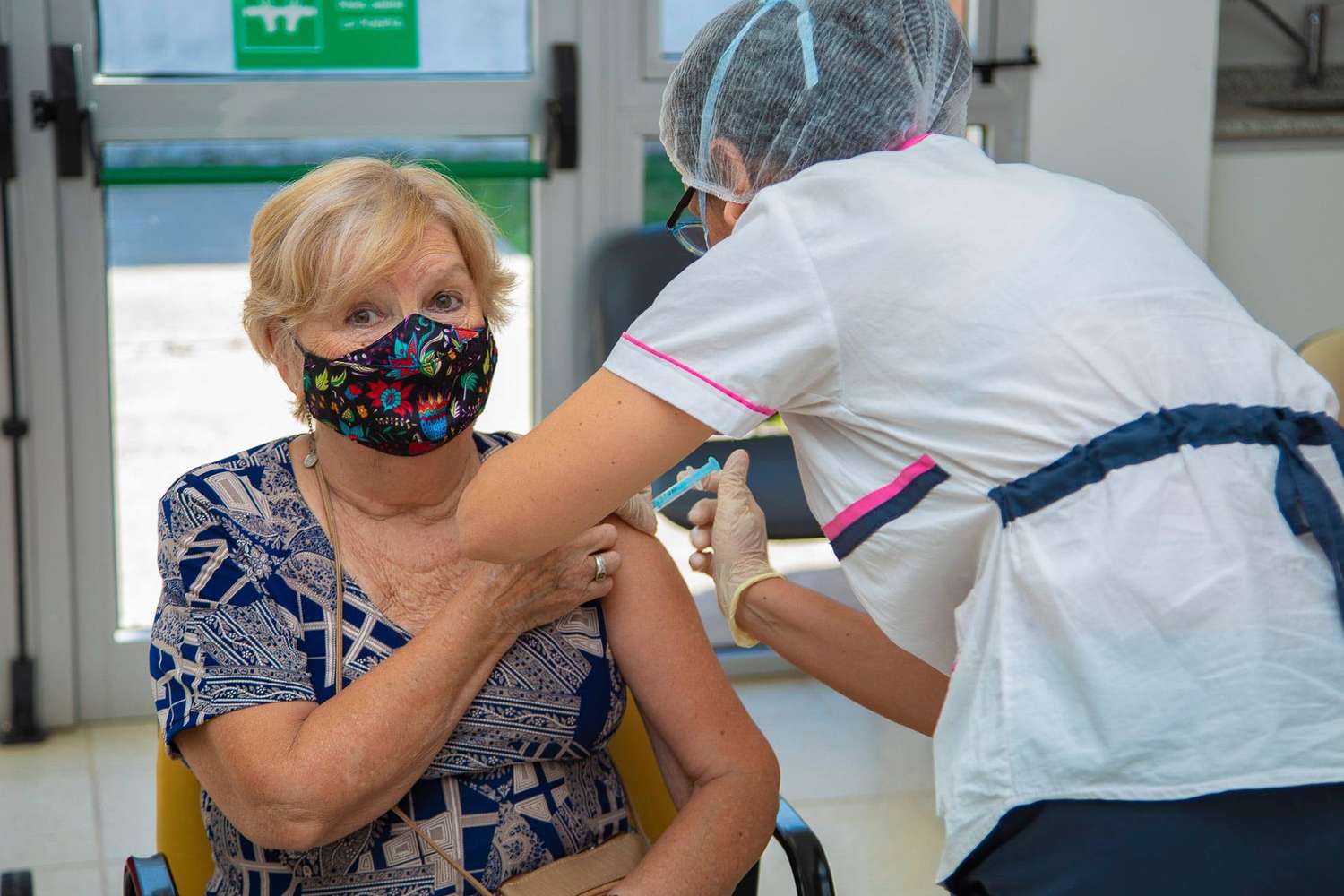 Mañana inicia la vacunación covid 19 a mayores de 70 años