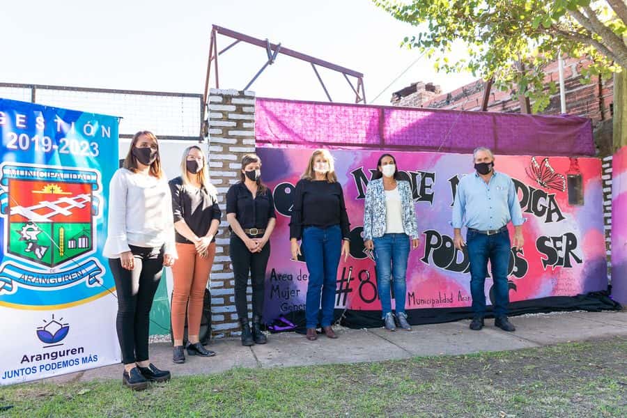 Inauguraron mural para expresar derechos de las mujeres
