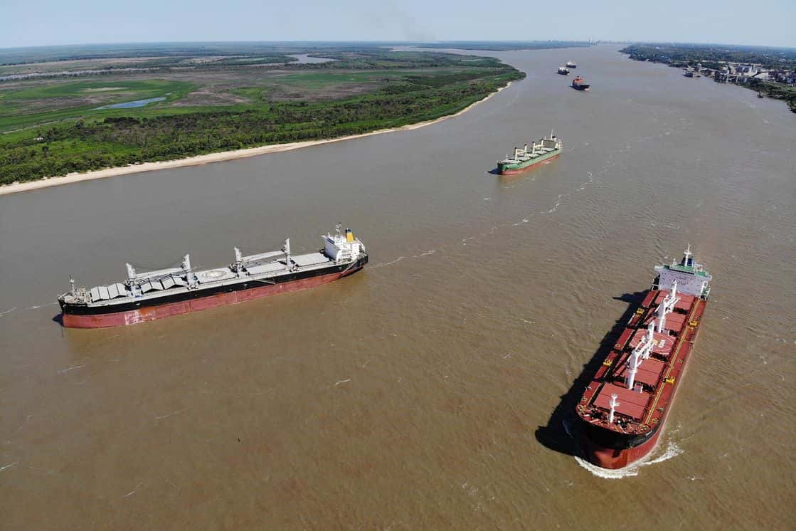 Argentina y Paraguay avanzan en mejoras para la navegabilidad de la Hidrovía Paraguay-Paraná