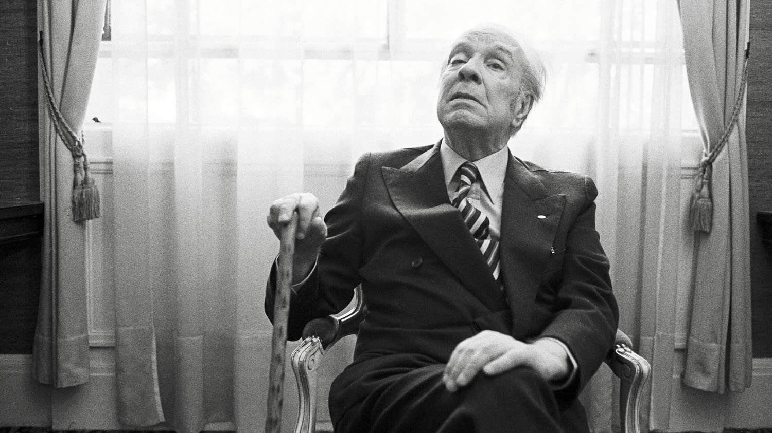 Borges y la música, un vínculo esquivo y a veces ríspido que dio lugar a composiciones memorables