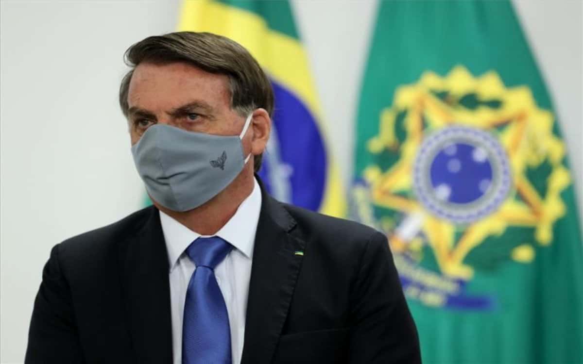 Jair Bolsonaro: «Si es por mí, habrá Copa América en Brasil»