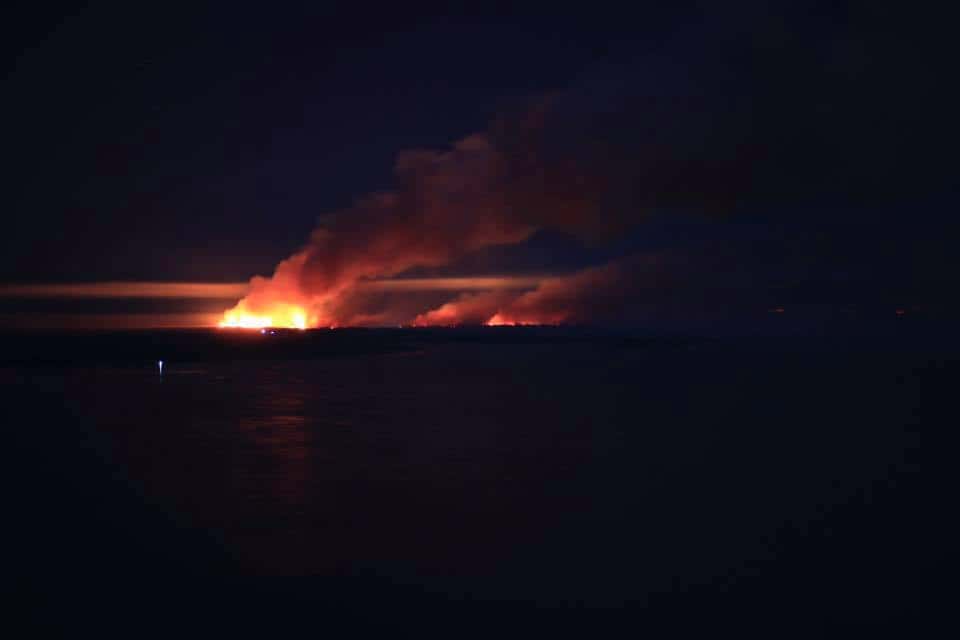 Cortaron el puente Rosario-Victoria en reclamo por las quemas en islas del Delta