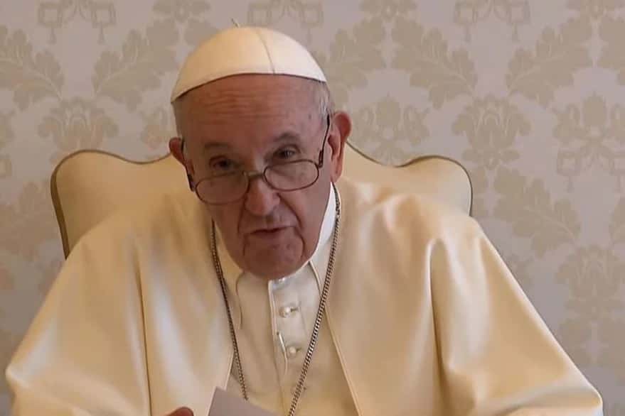 El Papa Francisco en el coloquio de IDEA: «No se puede vivir de subsidios»