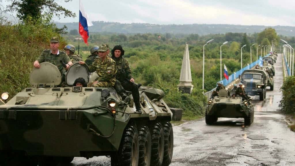 ‘La OTAN no piensa desplegar fuerzas de la Alianza en Ucrania’ declaró el secretario general