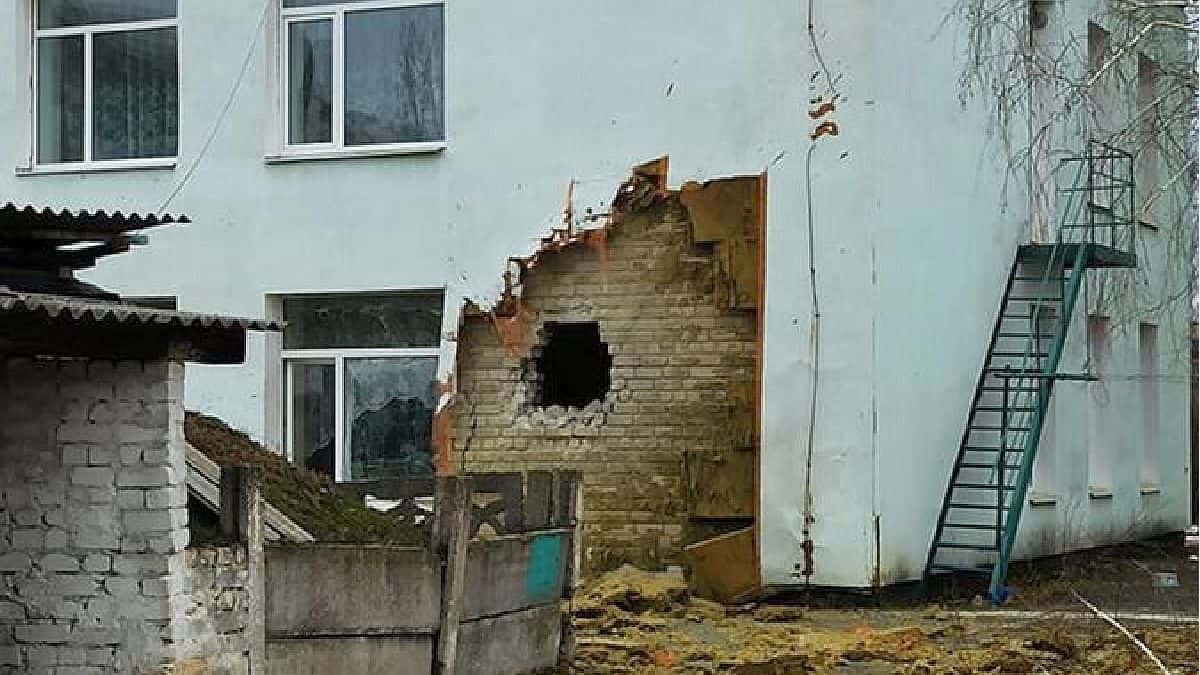 Un proyectil golpea una casa en la región rusa de Rostov, cerca de la frontera con Ucrania
