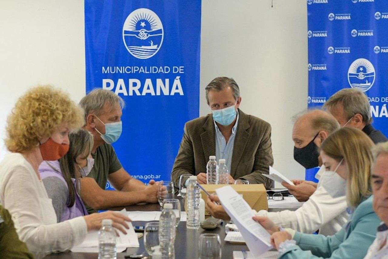 Impulsan la radicación de cuatro nuevas empresas en el Parque Industrial de Paraná