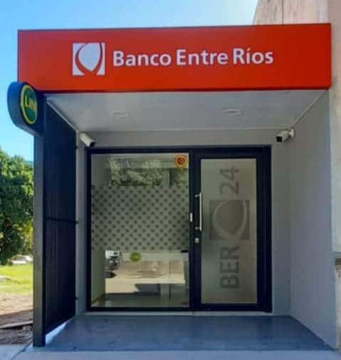 El Banco Entre Ríos instaló un nuevo cajero automático en Pueblo Brugo