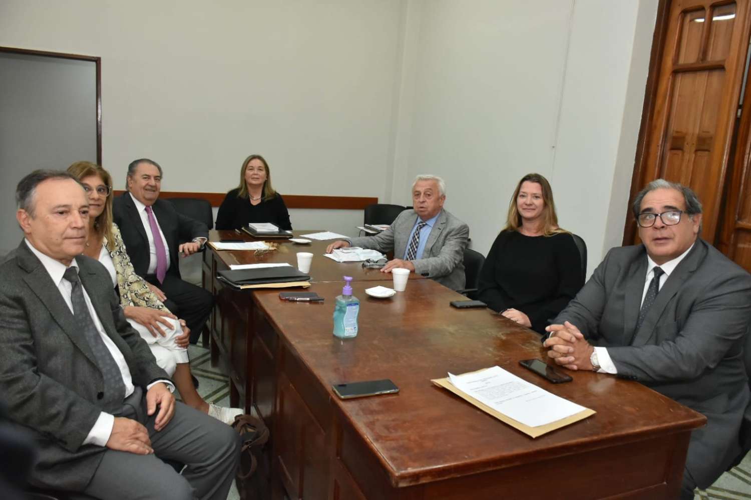 El Superior Tribunal de Justicia se reunió en Acuerdo en la ciudad de Diamante