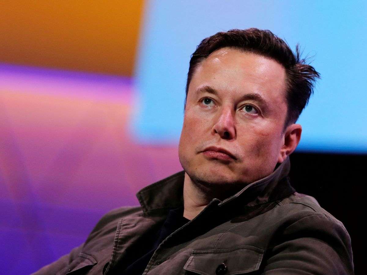 Elon Musk confirma que las redes sociales son los nuevos medios masivos en manos de los nuevos multimillonarios