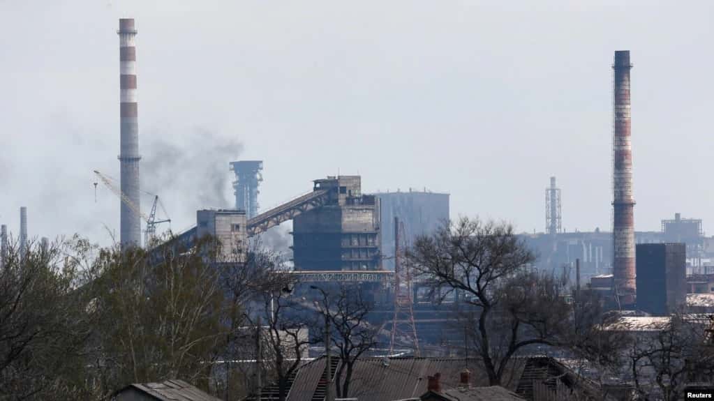 Ucrania: los rusos atacan planta siderúrgica de Mariúpol