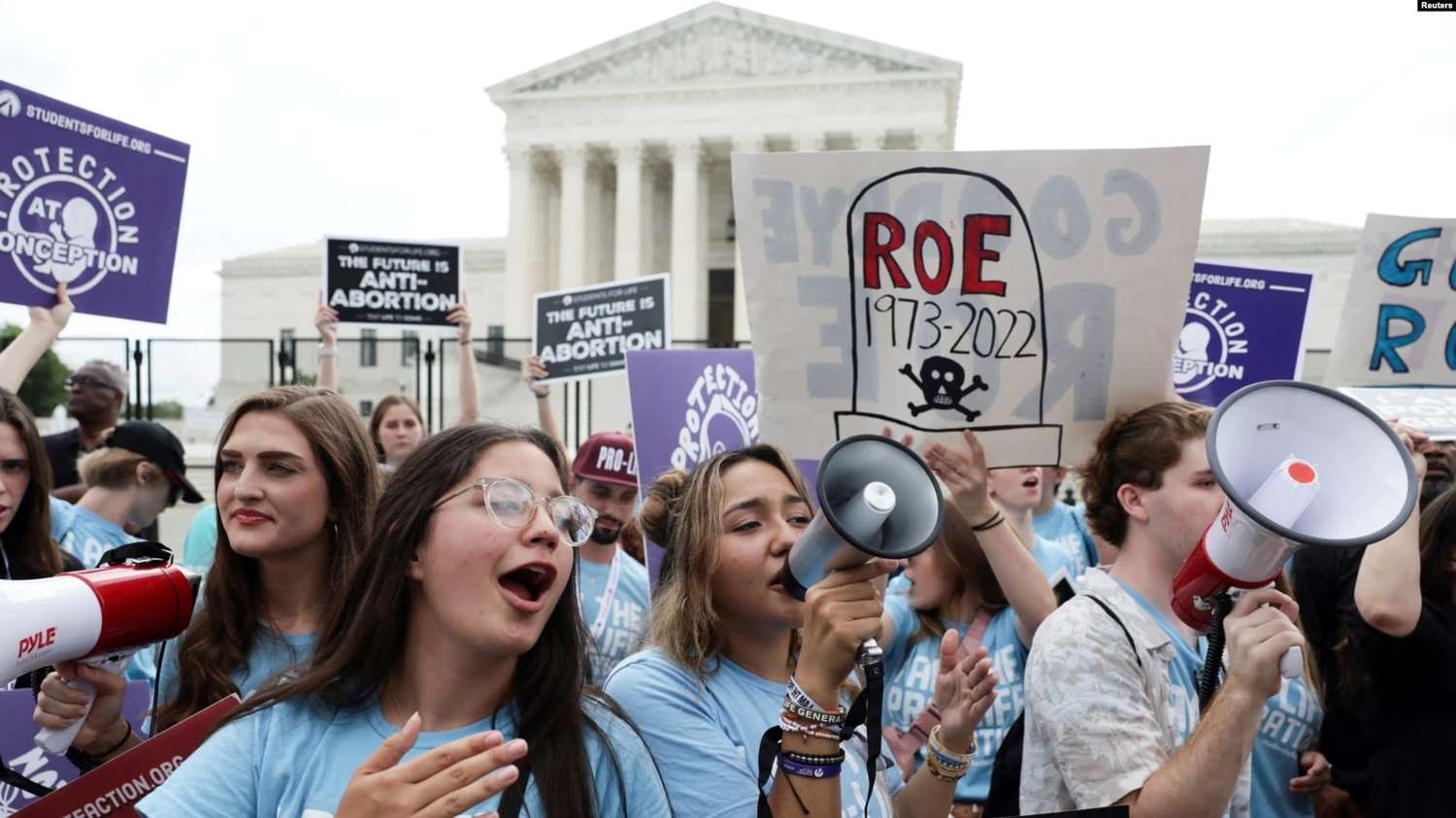 Corte Suprema anula derecho constitucional al aborto en EEUU