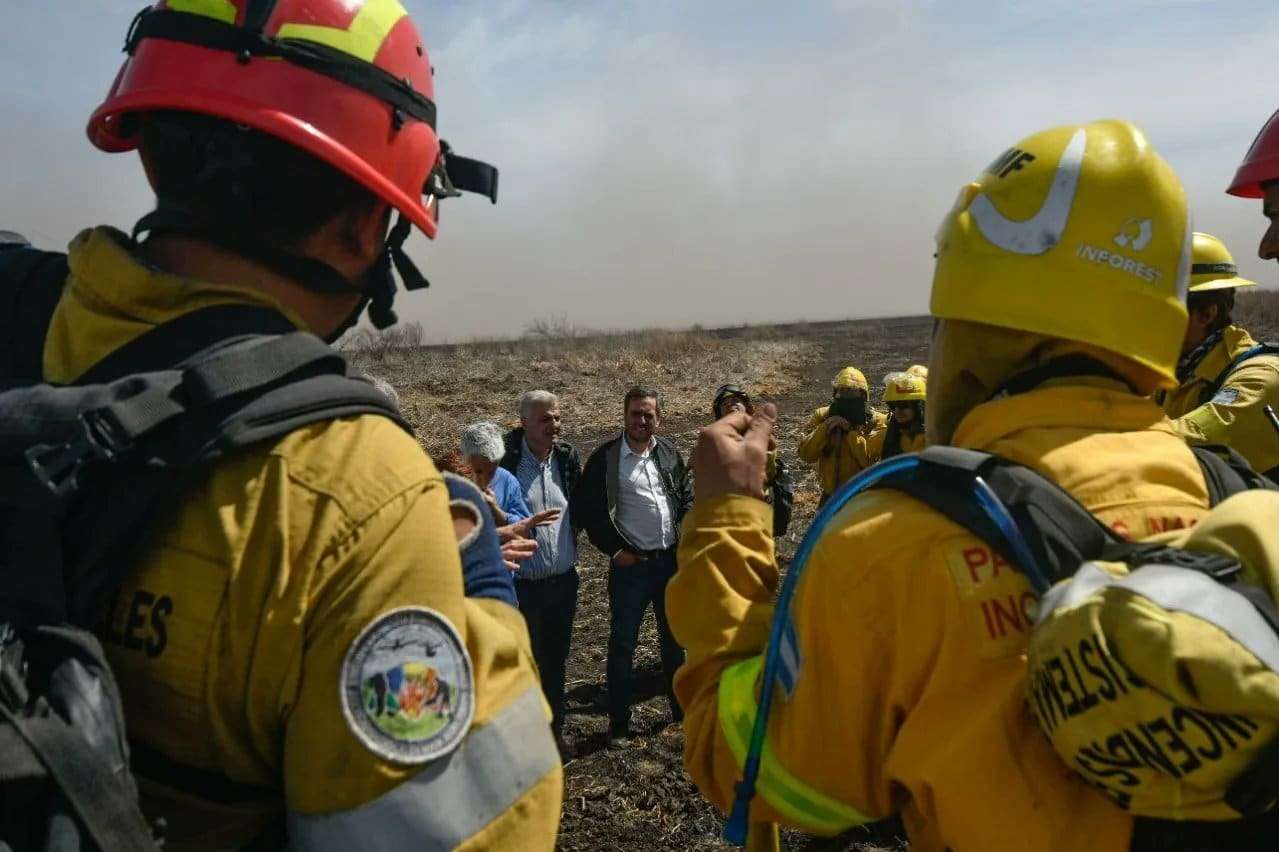 Cabandié solicitó avanzar con la investigación judicial por los incendios en el Delta de Entre Ríos