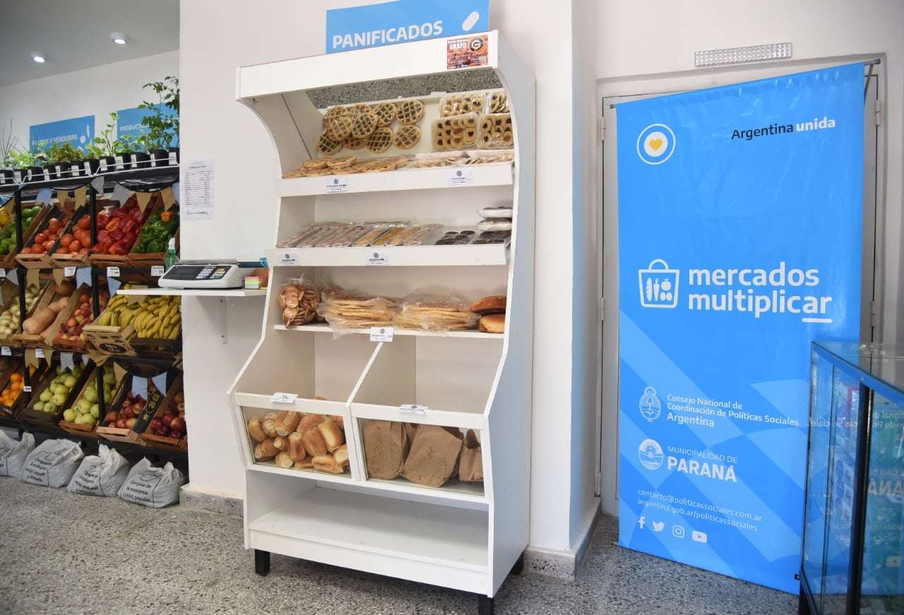 En Paraná funciona el Mercado MultiplicAR con productos locales