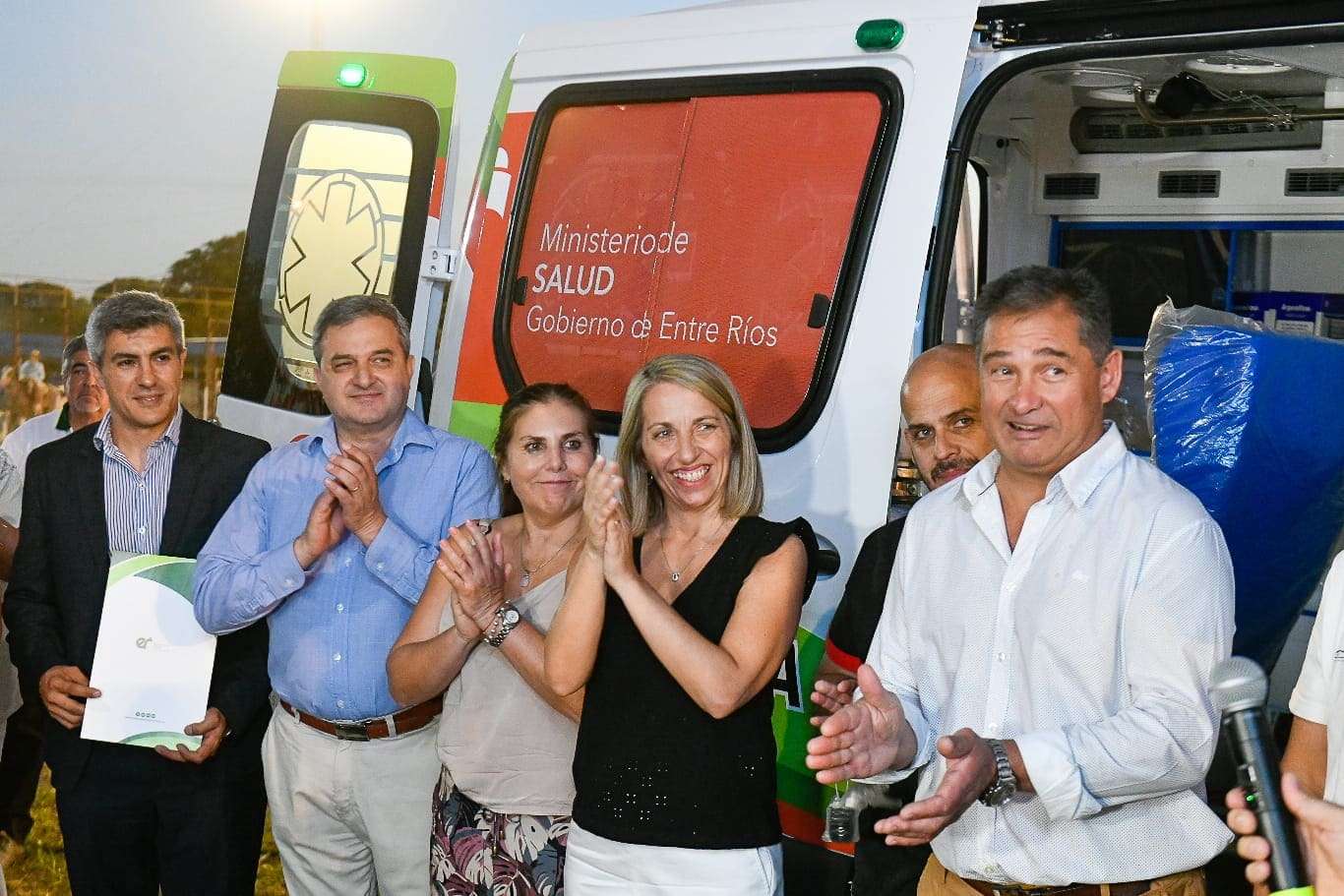 El Hospital San José recibió una ambulancia cero kilómetro