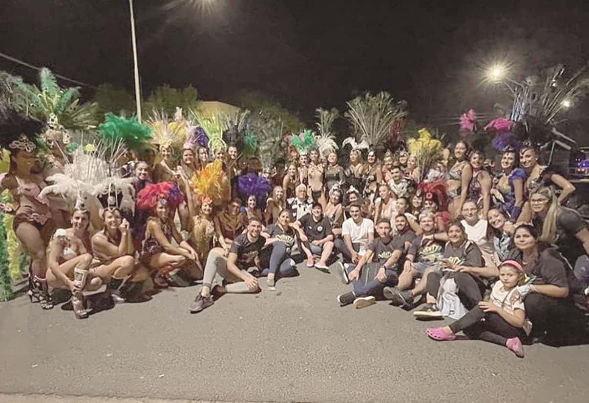 “Orgullosamente” regresa Río Samba al carnaval