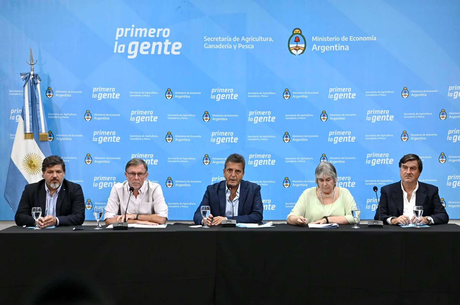 El Gobierno reforzará los controles por la gripe aviar